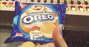 Resident Evil Zero and Cinnamon Bun Oreos on the RIOT!