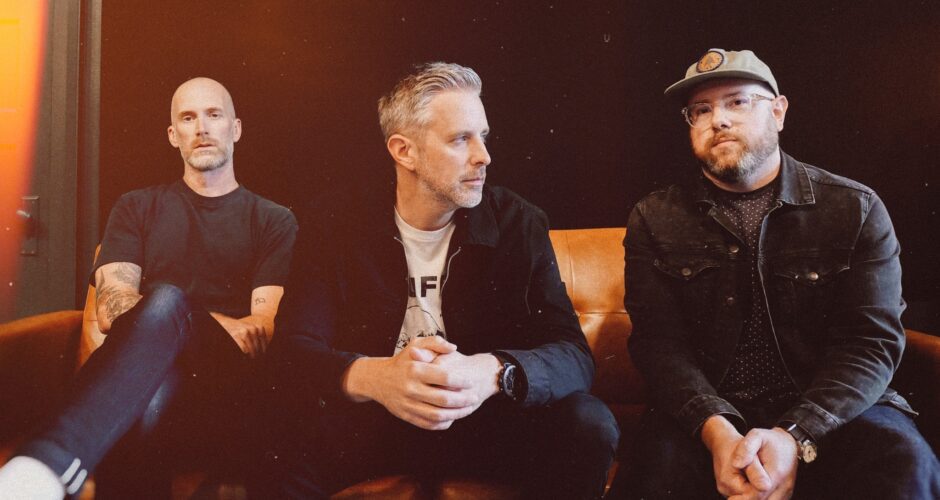 LO CLOUD announces their debut EP, “Sleepwalker”